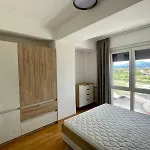 Apartment Modern With View