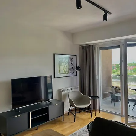 Modern Apartment With Panoramic Views Skopje