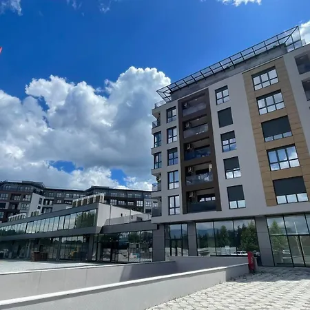 Apartment Modern With Panoramic Mountain Views Skopje